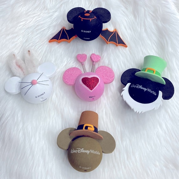 Disney Holiday Disneyland Retired Lot Of 5 Antenna Ball Toppers